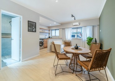 DEPARTAMENTO DE 2 AMBIENTES CON PATIO. TOTALMENTE RECICLAD. ZONA PASEO ALDREY