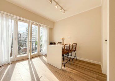 VENTA DEPARTAMENTO DE UN AMBIENTE A LA CALLE CON BALCON. ZONA PLAZA COLON